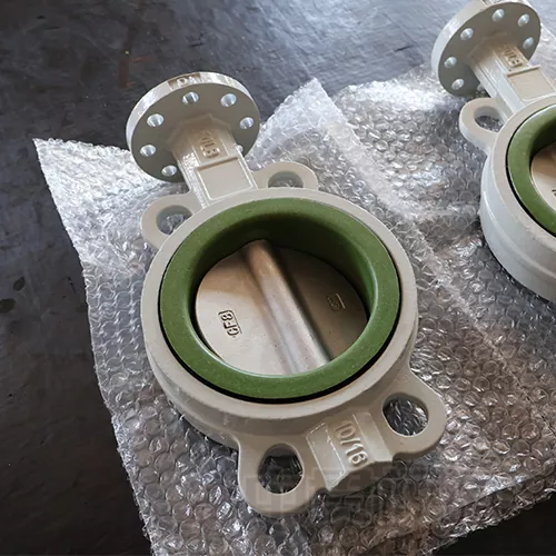 Ptfe istme liblikaventiil